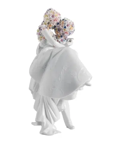 Lladro Love II Sculpture | Thumbnail 1