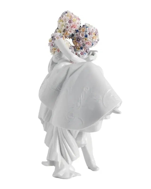 Lladro Love II Sculpture