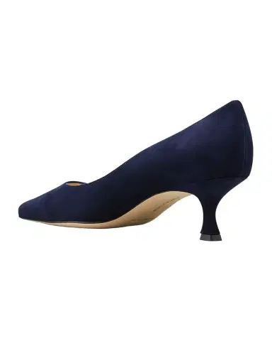 Manolo Blahnik Srila Suede Low-Heel Pump | Thumbnail 1