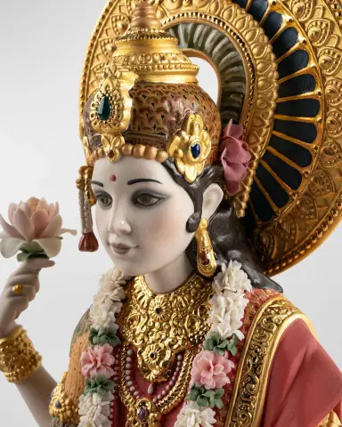 Lladro Goddess Lakshmi Sculpture | Thumbnail 2