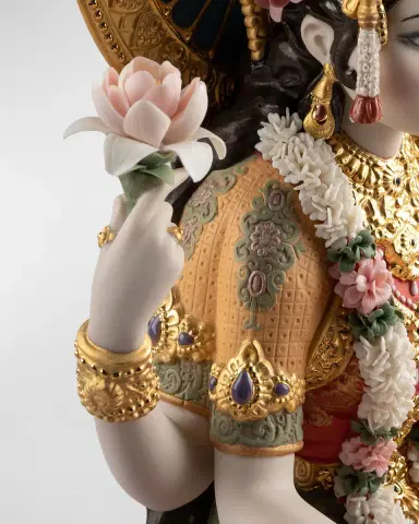 Lladro Goddess Lakshmi Sculpture | Thumbnail 5