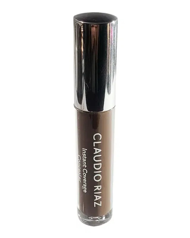 Claudio Riaz Concealer