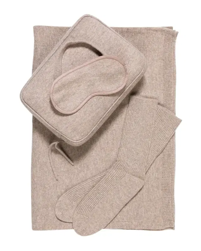 Cashmere Cable-Knit Travel Set