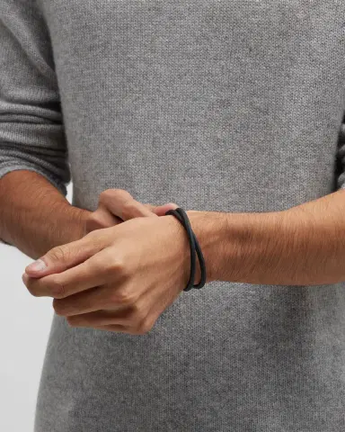 Tateossian Men 's Double-Wrap Rubber Bracelet | Thumbnail 2