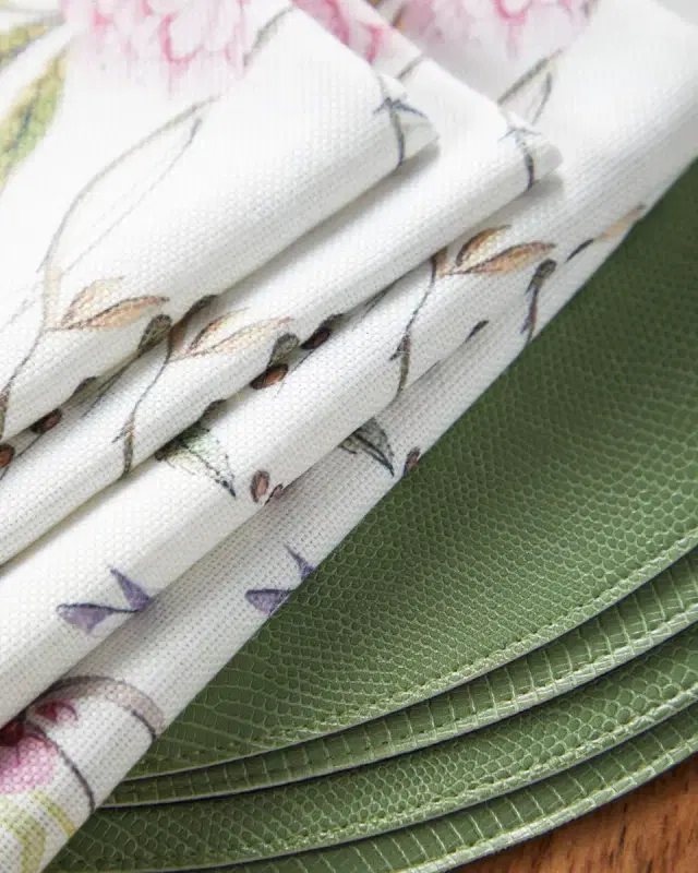 Beatriz Ball Linen Norelle Napkins 20" x 20", Set of 4