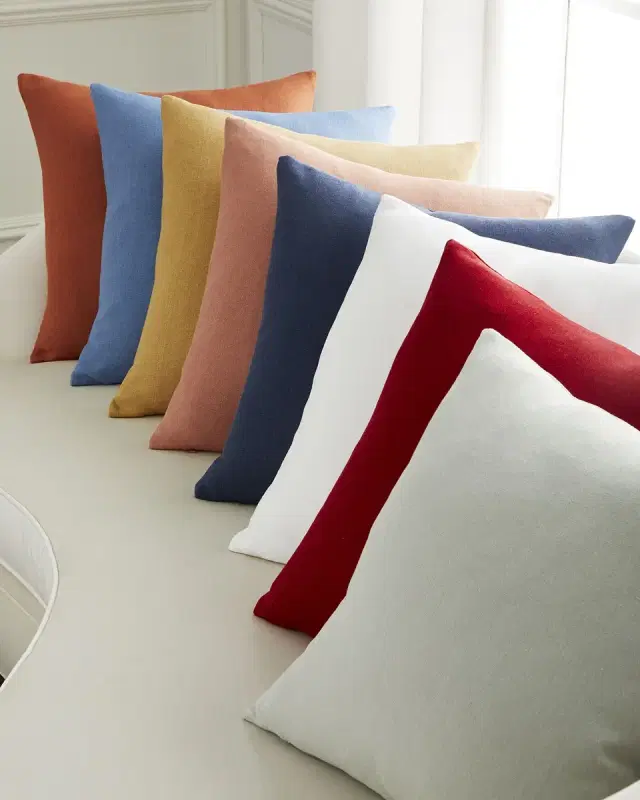 Eastern Accents Castle Decorative Pillow