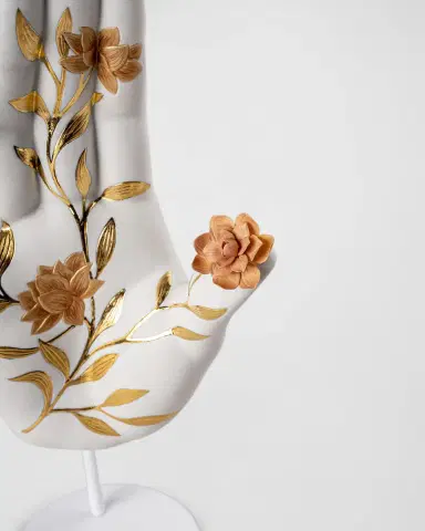 Lladro Protection Mudra | Thumbnail 2