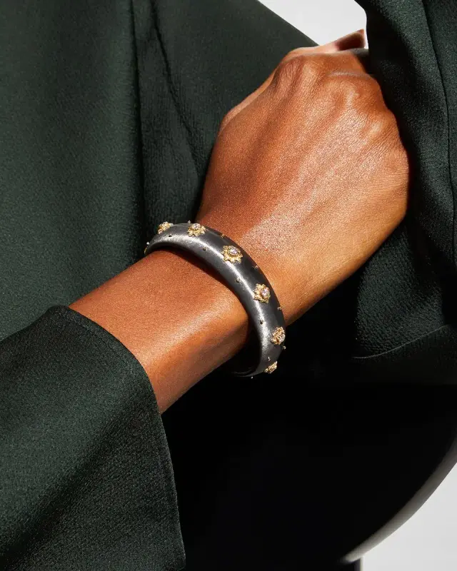 Macri 18K Gold Diamond Cuff Bracelet