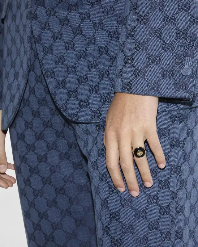 Interlocking G Onyx Ring in 18K Yellow Gold