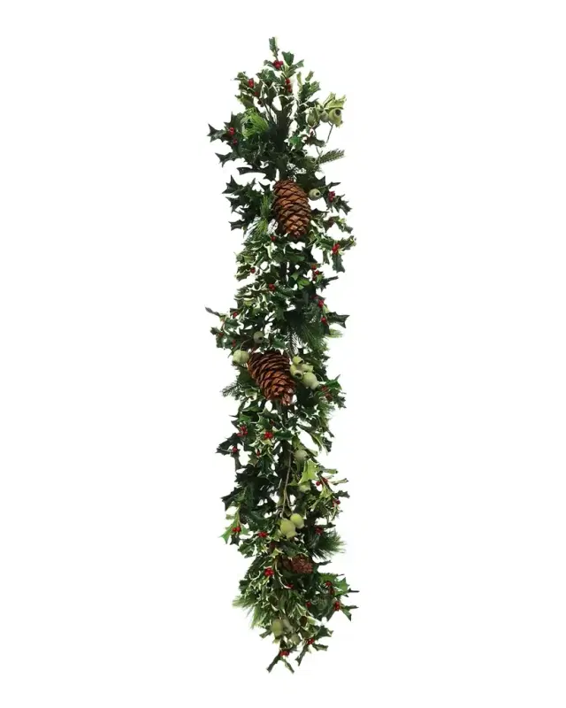 Winward Home Pointed Holly Garland
