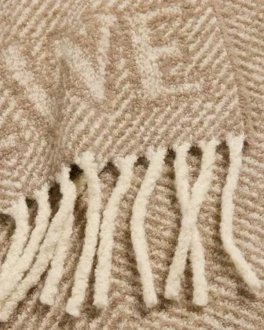 Loewe Logo Fringe Wool-Blend Scarf | Thumbnail 3