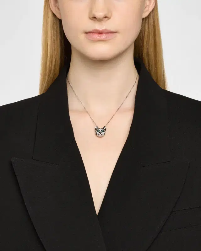 18K White Gold Fuzzy, the Leopard Pendant Necklace with Diamonds and Emeralds 18K White Gold Fuzzy, the Leopard Pendant Necklace with Diamonds and Emeralds
