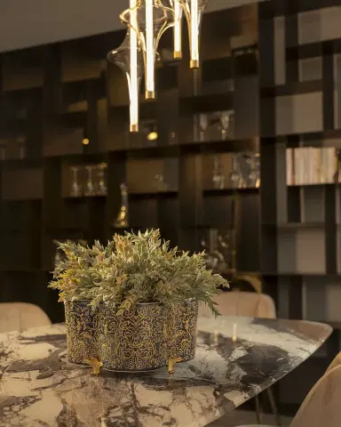 Port 68 Richmond Damask Quatrefoil Planter | Thumbnail 2 Port 68 Richmond Damask Quatrefoil Planter | Thumbnail 2