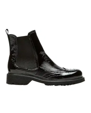 La Canadienne Hansel Brogue Crinkle Leather Chelsea Booties | Thumbnail 1 La Canadienne Hansel Brogue Crinkle Leather Chelsea Booties | Thumbnail 1