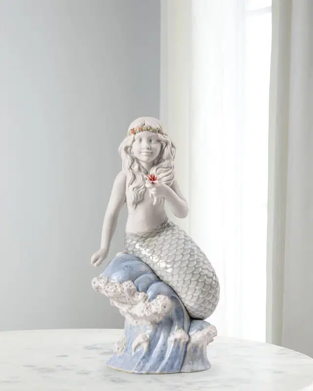 Lladro Ocean 's Little Mermaid Figurine