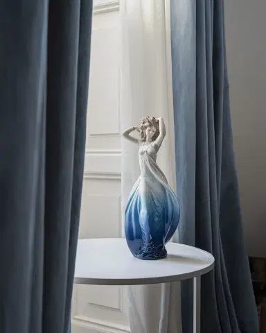 Lladro Ethereal Spirit Sculpture | Thumbnail 4