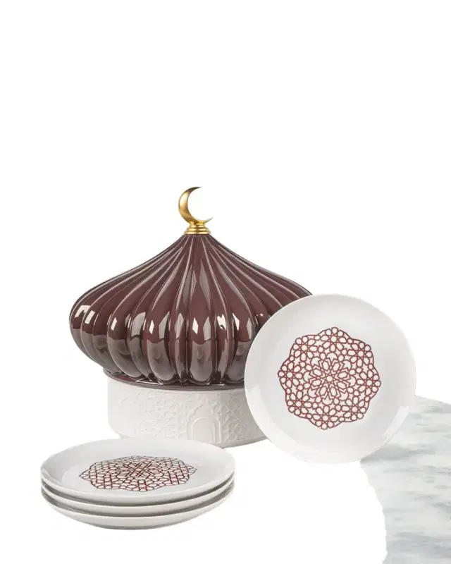 Lladro Majestic Nights Box With Plates