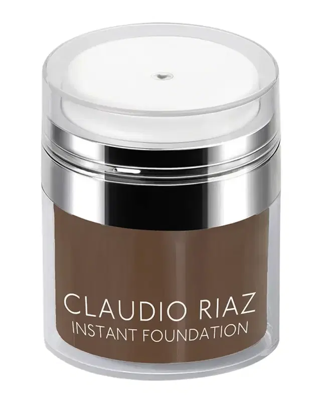 Claudio Riaz Instant Foundation