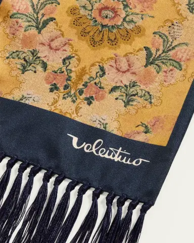 Valentino Garavani Men's Après L'Hiver Silk Fringe Bandeau Scarf | Thumbnail 4 Valentino Garavani Men's Après L'Hiver Silk Fringe Bandeau Scarf | Thumbnail 4