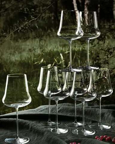 Lalique 1er Cru 20 oz. Wine Glasses, Set of 2 | Thumbnail 5 Lalique 1er Cru 20 oz. Wine Glasses, Set of 2 | Thumbnail 5