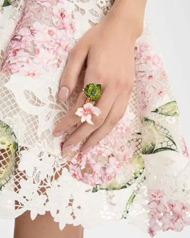 Oscar de la Renta Cyclamen and Leaf Statement Ring | Thumbnail 2