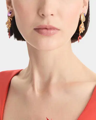 Oscar de la Renta Mixed Seashell Clip-On Drop Earrings | Thumbnail 2