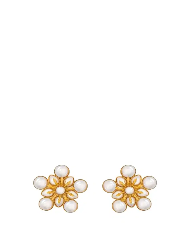 Oscar de la Renta Pearly Flower Small Clip-On Earrings