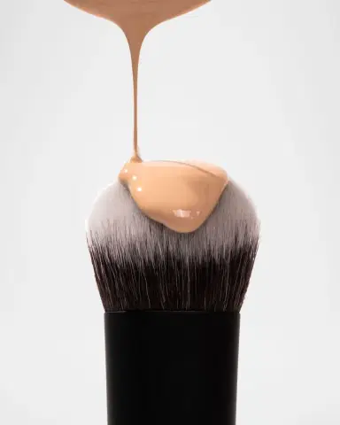 Youngblood Mineral Cosmetics YB16 Skin Perfecting Foundation Brush | Thumbnail 2 Youngblood Mineral Cosmetics YB16 Skin Perfecting Foundation Brush | Thumbnail 2