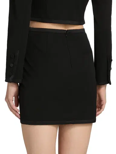 L'AGENCE Women's Cassiopeia Pocket-Detail Miniskirt - Black | Thumbnail 5