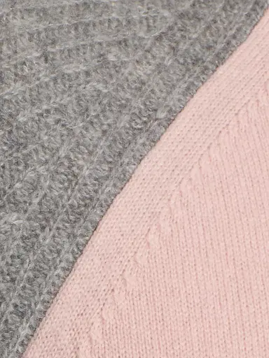 Guest In Residence Women's Cashmere Baseball T-Shirt - Powder Pink Heather Grey | Thumbnail 7