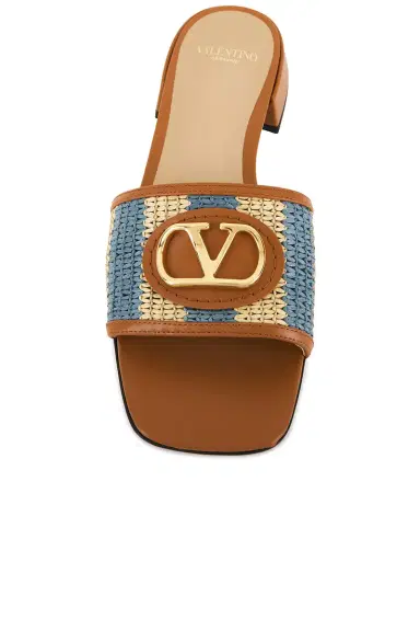 Valentino Garavani VLogo Signature Slide | Thumbnail 4 Valentino Garavani VLogo Signature Slide | Thumbnail 4