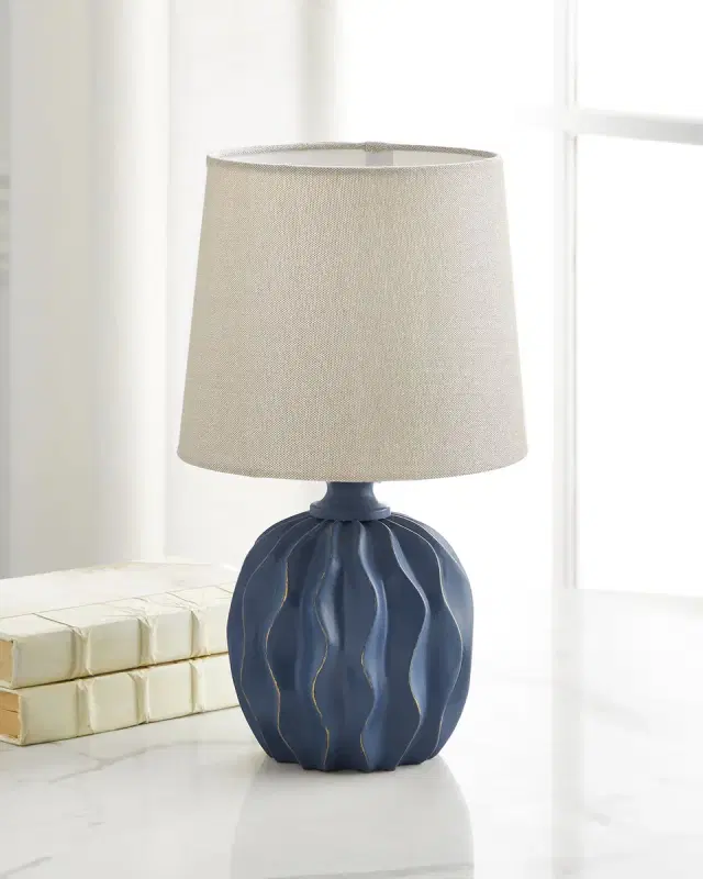 Old World Design Hamilton Mini Lamp