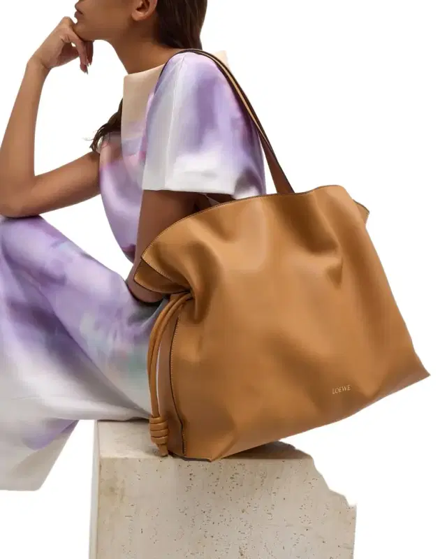 Flamenco XL Tote Bag in Napa Leather with Golden Foil Anagram