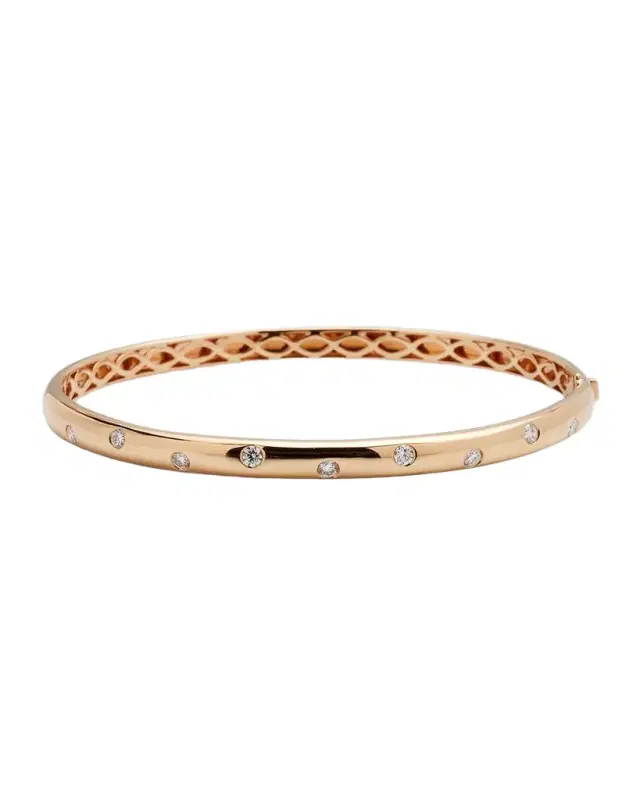 18k Rose Gold 9-Diamond Oval Bangle