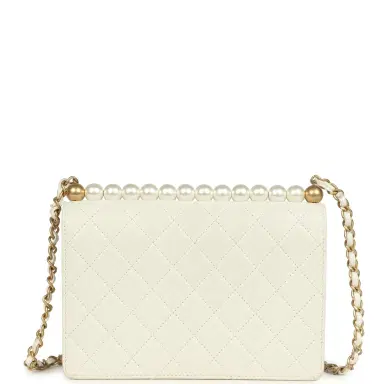 Chanel Preowned Chanel Small Chic Pearls Flap Bag White Calfskin Antique Gold Hardware | Thumbnail 4