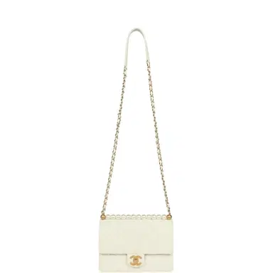 Chanel Preowned Chanel Small Chic Pearls Flap Bag White Calfskin Antique Gold Hardware | Thumbnail 7