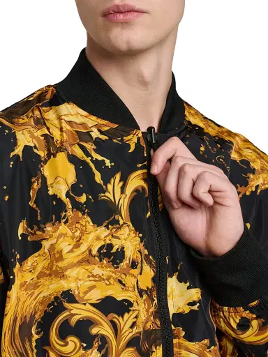 Versace Jeans Couture Men's Filigree Reversible Bomber Jacket - Black Gold | Thumbnail 7 Versace Jeans Couture Men's Filigree Reversible Bomber Jacket - Black Gold | Thumbnail 7