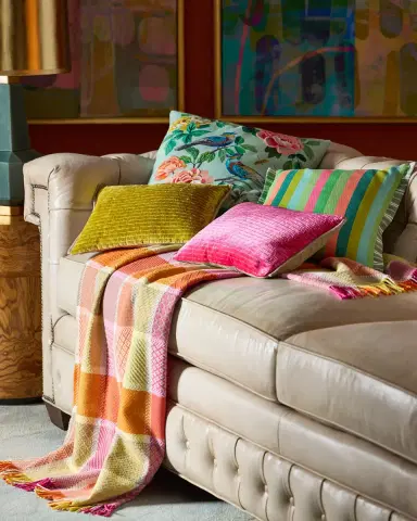 Designers Guild Mazarin Velvet Decorative Pillow, 12" x 16" | Thumbnail 3 Designers Guild Mazarin Velvet Decorative Pillow, 12" x 16" | Thumbnail 3