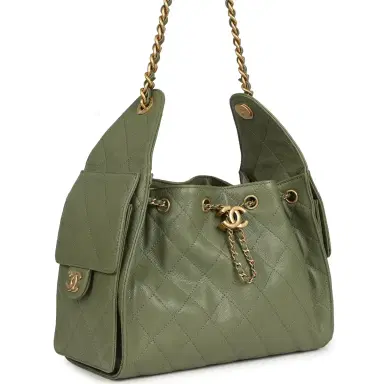 Chanel Chanel Small 25 Hobo Bag Green Caviar Antique Gold Hardware | Thumbnail 2 Chanel Chanel Small 25 Hobo Bag Green Caviar Antique Gold Hardware | Thumbnail 2