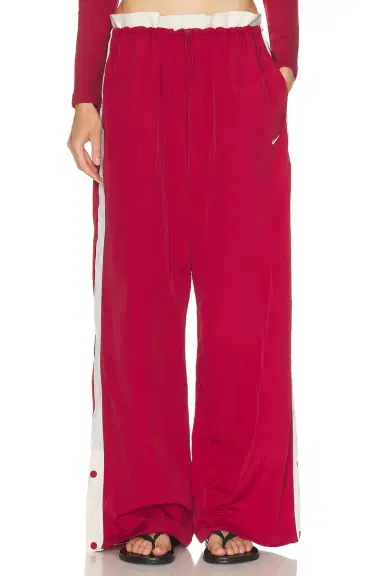 Nike Parachute Side Button Pant | Thumbnail 2