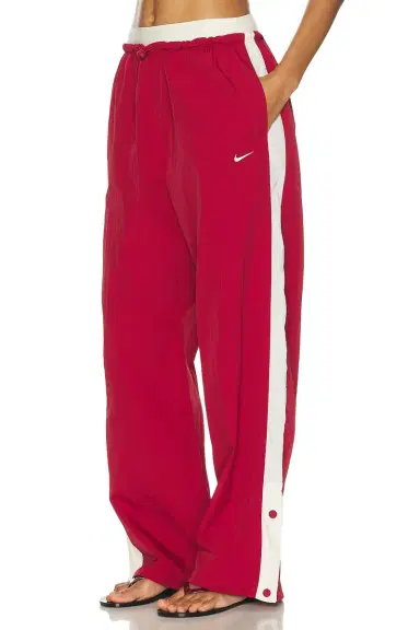 Nike Parachute Side Button Pant | Thumbnail 3