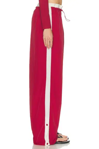 Nike Parachute Side Button Pant | Thumbnail 4
