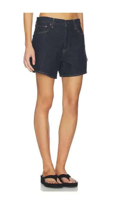 AGOLDE Leith Oversized Shorts | Thumbnail 2 AGOLDE Leith Oversized Shorts | Thumbnail 2