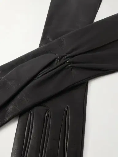 TOTEME Leather Gloves | Thumbnail 2