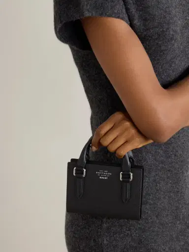 Smythson + Sacai Textured-leather Passport Holder | Thumbnail 2 Smythson + Sacai Textured-leather Passport Holder | Thumbnail 2