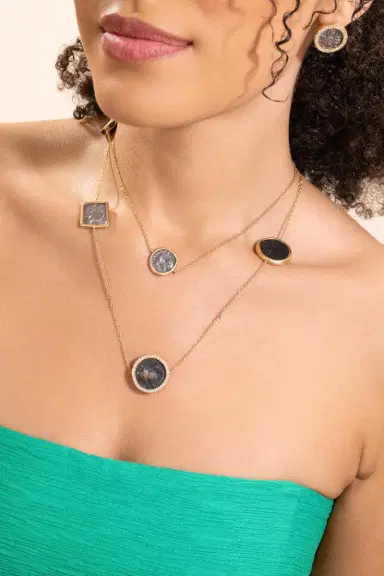 Coomi Diamond Antiquity Coin Necklace | Thumbnail 3