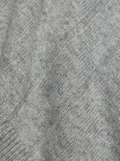 Saks Fifth Avenue Women's V-Neck Cashmere Sweater - Flannel - Size XL | Thumbnail 7 Saks Fifth Avenue Women's V-Neck Cashmere Sweater - Flannel - Size XL | Thumbnail 7