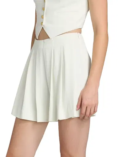 L'Agence Women's Naamah Pleated Shorts - Ivory - Size 18 | Thumbnail 4 L'Agence Women's Naamah Pleated Shorts - Ivory - Size 18 | Thumbnail 4