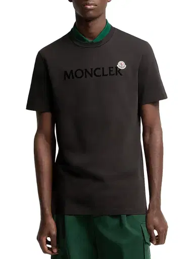 Moncler Men's Crew-Neck T-Shirt in Cotton - Black - Size XXXL | Thumbnail 2 Moncler Men's Crew-Neck T-Shirt in Cotton - Black - Size XXXL | Thumbnail 2
