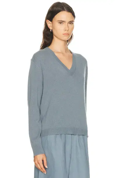 Jenni Kayne Flynn Cashmere Sweater | Thumbnail 2 Jenni Kayne Flynn Cashmere Sweater | Thumbnail 2